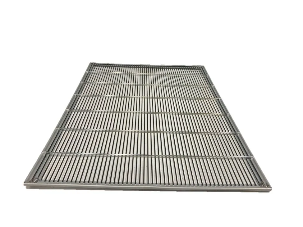 8 Frame Metal Bound Queen Excluder