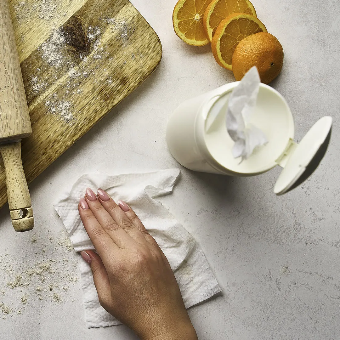 Young Living Thieves® Multipurpose Cleaning Wipes